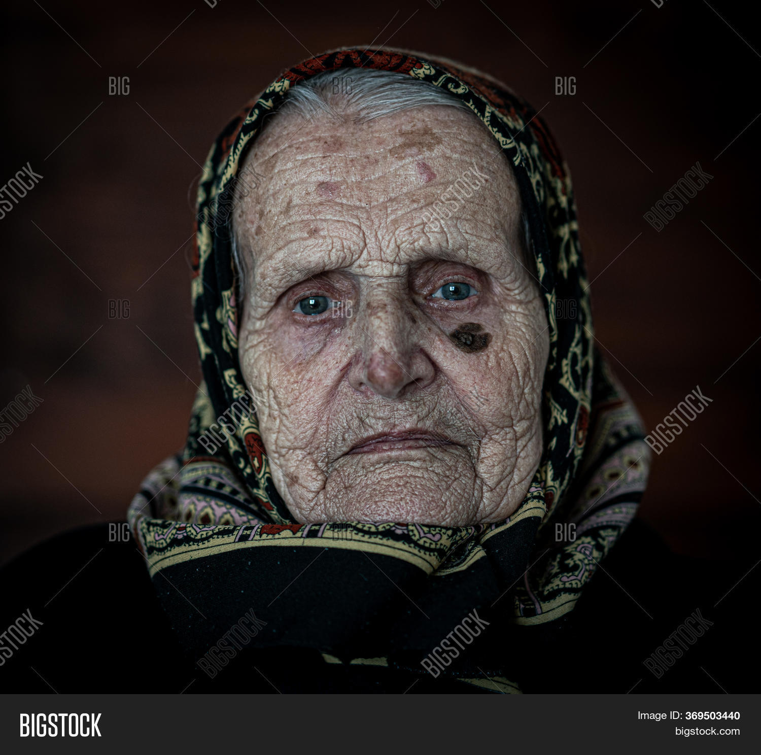 Very Old Woman Scarf Image & Photo (Free Trial) Bigstock