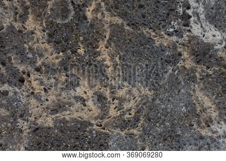 Exquisite Shiny Surface Synthetic Rock In Admirable Tone.