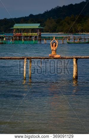 Young Woman Practicing Yoga Phu Quoc