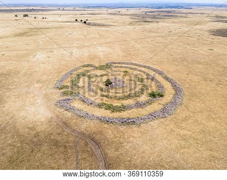 The Remnants Of The Megalithic Complex Of The Early Bronze Age  - Wheels Of Spirits - Rujum Al-hiri 