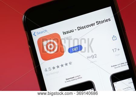 Moscow, Russia - 1 June 2020: Issuu App Mobile Logo Close-up On Screen Display, Illustrative Editori