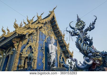 Thailand Chiang Rai Blue Temple