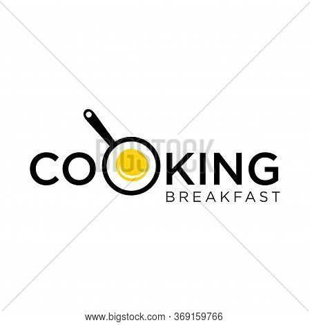 Cooking Eggs Logo Template. Breakfast Cooking Logo Flat Design Stock Vector Art. Fried Egg Logo Temp
