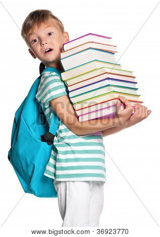 Menino com livros