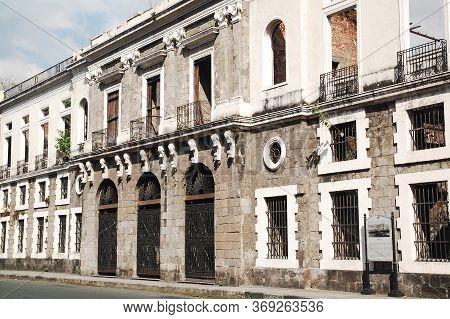 Manila, Ph - Feb 16 - Aduana Building Facade At Intramuros On February 16, 2013 In Manila, Philippin