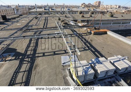 Russia, Saint-petersburg - April 30, 2018: Metal Ladder Trays With Power, Data, Optic And Ground Cab