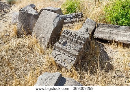 Remains Of Columns In Ruins Of The Greek - Roman City Of The 3rd Century Bc - The 8th Century Ad Hip
