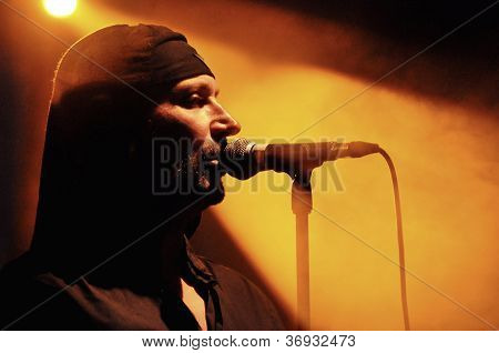 Laibach rock band canlı performans