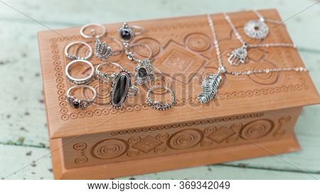 Boho Natural Accessorize. Women\'s Bohemian Fashionable Details