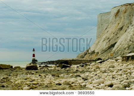 Beachy Head fyr fra stranden