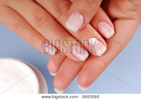 ความชุ่มชื้นของผิวมนุษย์บนมือ