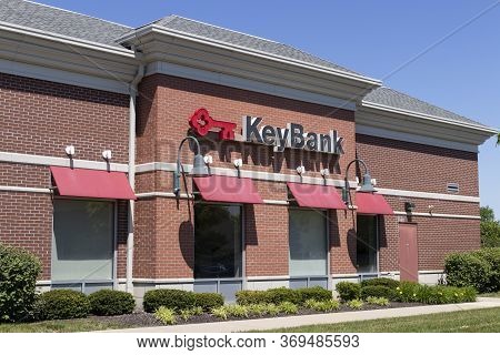 Indianapolis - Circa June 2020: Keybank Consumer Branch. Keybank Is A Regional Bank Based In Clevela