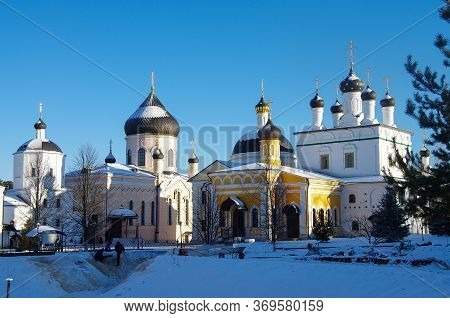 Village Novyy Byt, Chekhov District, Russia - November, 2018: The Monastery Of The Ascension Of Davi