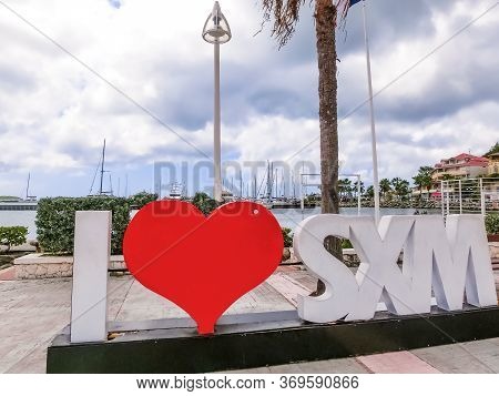 Marigot, Sint Maarten - May 14, 2016: The Sign And Statue I Love St Martin In Marigot, St .maarten I