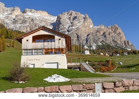 San Vigilio, Italy - October 27, 2014: Idyllic Hotel Ciasa Pinai In Val Badia In South Tirol