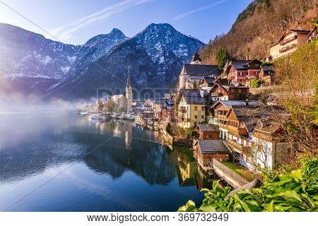 Hallstatt, Austria - Scenic Picture, Postcard View Of Famous Hallstatt, Unesco Mountain Village In U
