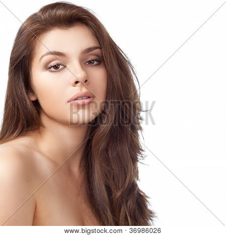 smuk brunette hoved portræt