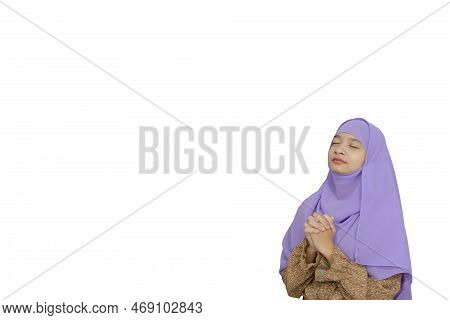 Portrait Young Girl Wear Purpel Hijab On White Background.