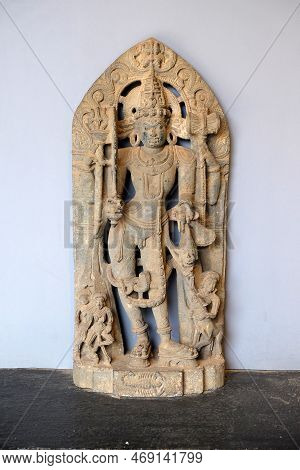 Mumbai, India - February 14, 2020: Statue Of Bhairava From 12th Century Exposed In The Prince Of Wal