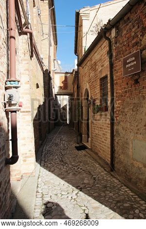 Italy, Marche: Foreshortening Of Ripatransone, Small Village Near Ascoli Piceno.