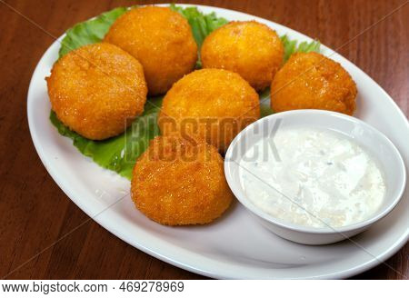 Polpette Di Zucca. Una Favola In Cucina