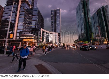 Toronto, Ontario, Canada - 09 23 2022: Autumn Evening View Along Younge Street In North York Neighbo