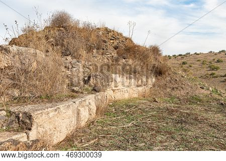 The Ruins Of The Fortress Wall Of The Ateret Fortress - Metzad Ateret - Qasr Atara - Located Next To