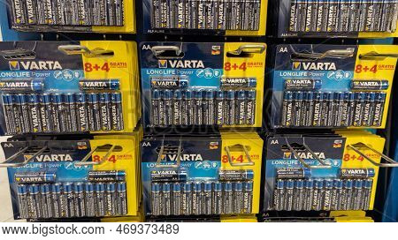 Bordeaux , Aquitaine  France - 20 01 2023 : Varta Longlife Power Alkaline Battery  Aa Made In German