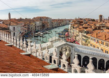 Grand Canal And Rialto Bridge In Venice, Italy - October 2022