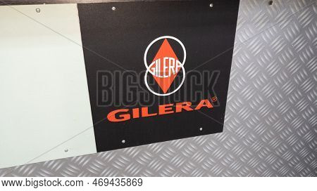 Bordeaux , Aquitaine  France - 20 01 2023 : Gilera Logo Brand And Text Sign On Entrance Dealership S