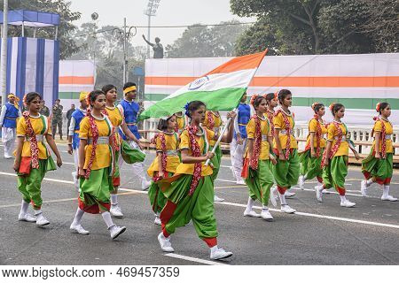 Students With Indian Flag Preparing For Taking Part In The Upcoming Indian Republic Day Parade At In