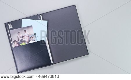 Stray Kids Maxident Mini Album Box Set On Grey. Music Cd. South Korean Boy Band Straykids. Space For