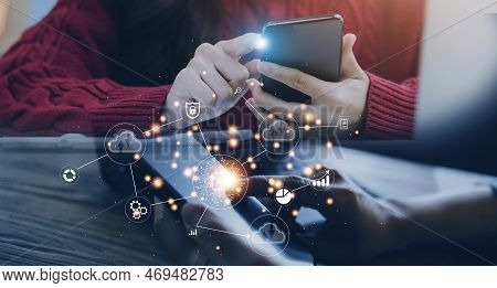 Digital Transformation Change Management, Internet Of Things (iot), New Technology Bigdata And Busin