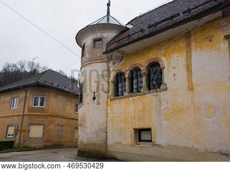 The Historic Pustal Castle In Skofja Loka In Gorenjska, Slovenia. Called Pustalski Grad In Slovenian