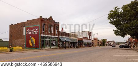 Stroud, Oklahoma, Usa - October 16, 2022: The Old Business District On Main Street