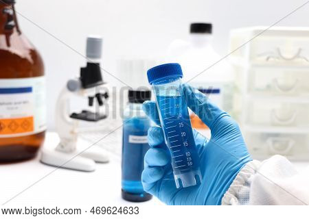 Methylene Blue In Bottle , Chemical In The Laboratory And Industry, Chemical Used In The Analysis