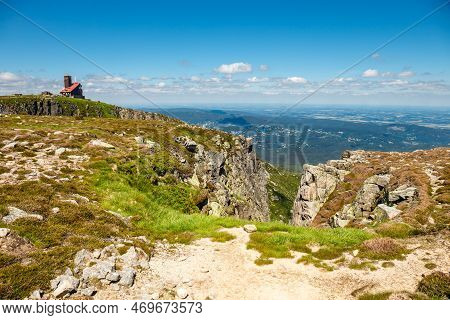Snezne Jamy In The Karkonosze Mountains During Sunny Summer Weather. Mountain Glacial Cauldrons. Kar