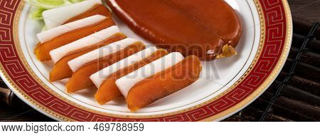 Delicious Fresh Mullet Roe For Chinese Lunar New Year Gift Basket Celebration.