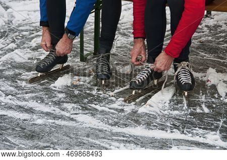 Binding Laces From The Skates For The Ice Speedskating Outdoor