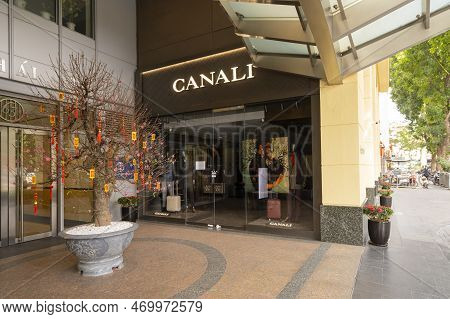 Hanoi, Vietnam, January 2023. External View Of The Casali Luxury Brand Store In The City Center