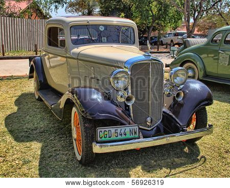 1932 Chevrolet Five Window Rumbleseat Coupe