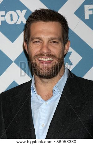 LOS ANGELES - JAN 13:  Geoff Stults at the FOX TCA Winter 2014 Party at Langham Huntington Hotel on January 13, 2014 in Pasadena, CA