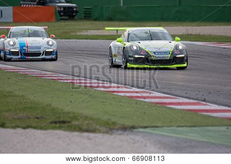 Porsche 911 Gt3 Cup Race Car