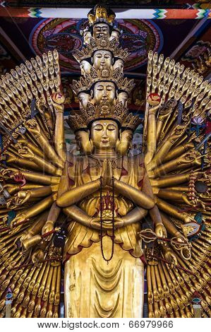 Tamnak Phra Mae Kuan-Im