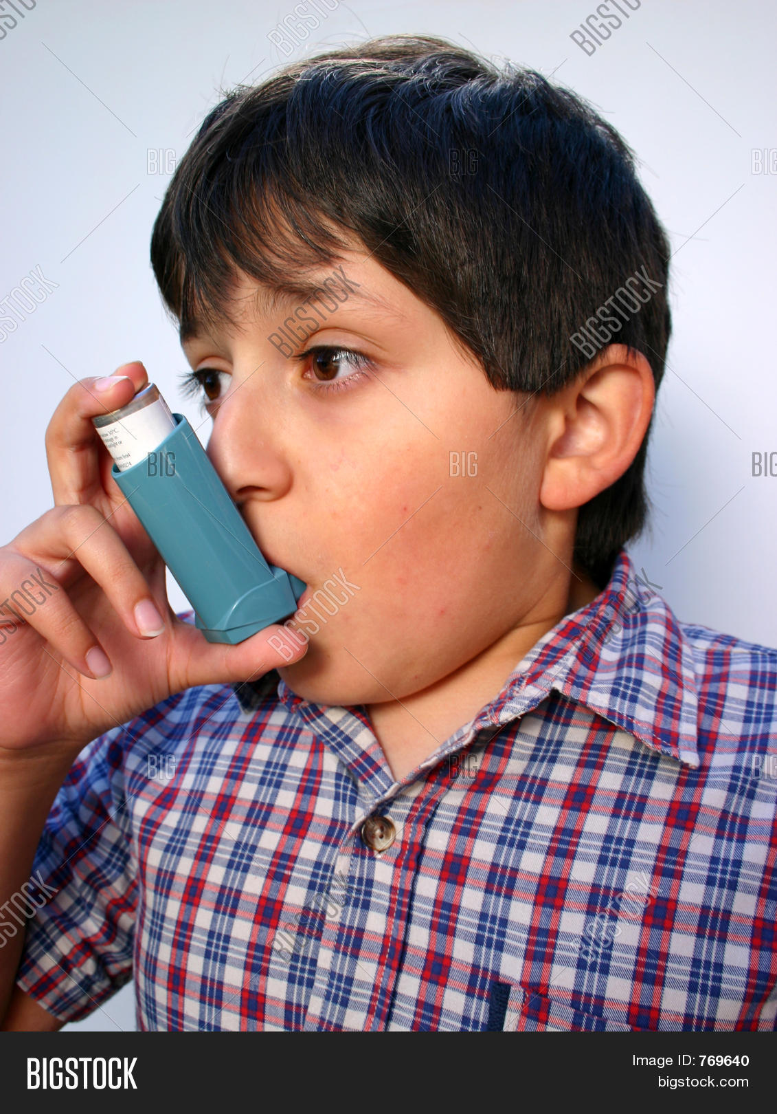 Астма. Астма дом. Астма дом. Человек с бронхиальной астмой. Астма дом.