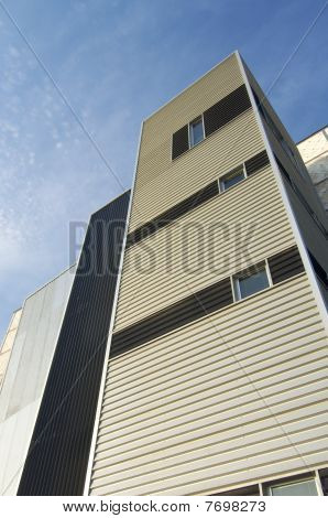 Moderní budova