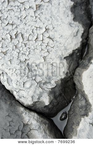 strato di catrame sulla pavimentazione di lastre di cemento