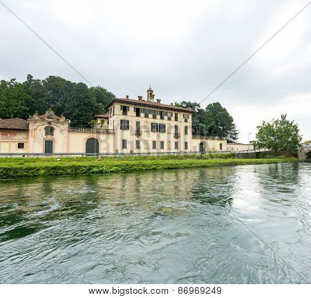 Cassinetta Di Lugagnano (milan)