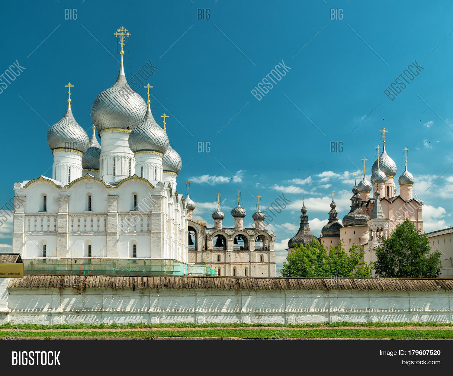 Ростовский кремль ростов великий. Кремль ростов золотое кольцо. Rostov the great. Монастырь в ростове великом на озере неро. Ростов великий 862.