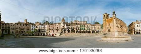 Panoramic view of Plaza Mayor at Trujillo . Saint Martin's church and statue of Fransisco Pisarro. Trujillo. Spain